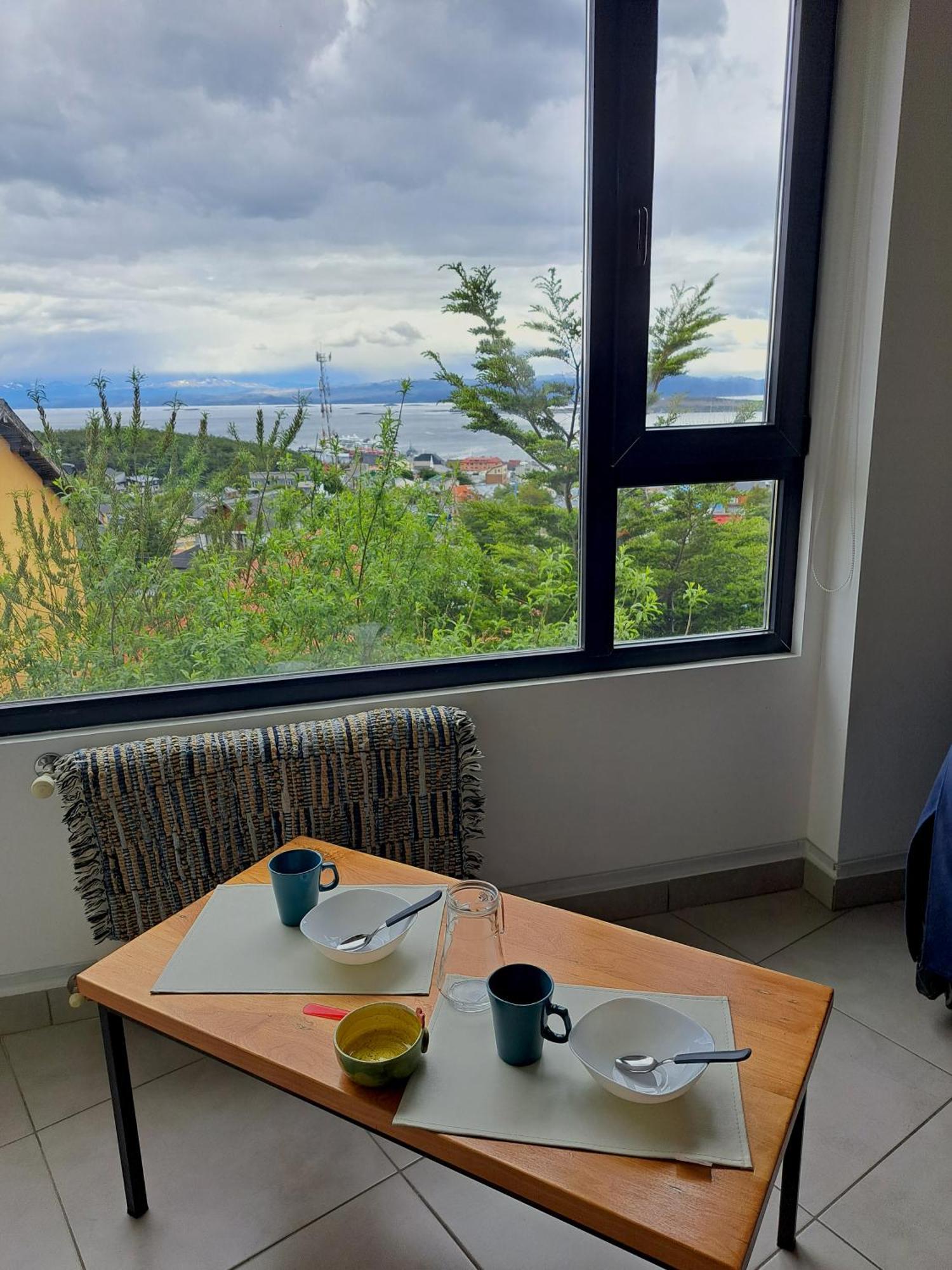 Alem 3C Apartment Ushuaia Exterior photo